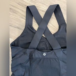 Lululemon black workout tank top